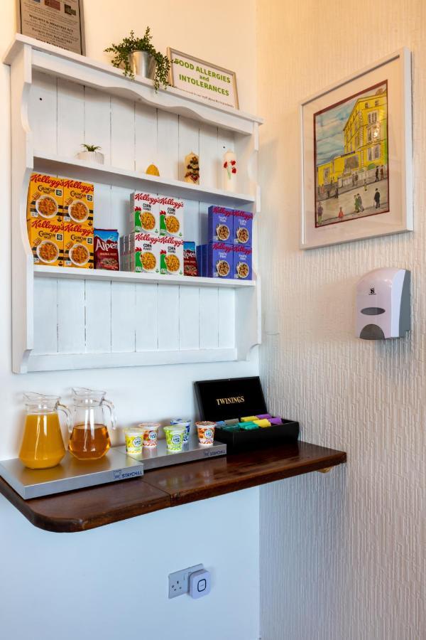 The Shelbourne (Adults Only) Hotel Llandudno Bagian luar foto